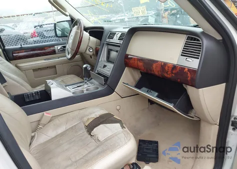 2006 Lincoln Navigator Luxury/Ultimate from USA, damaged, VIN 5LMFU28546LJ10057